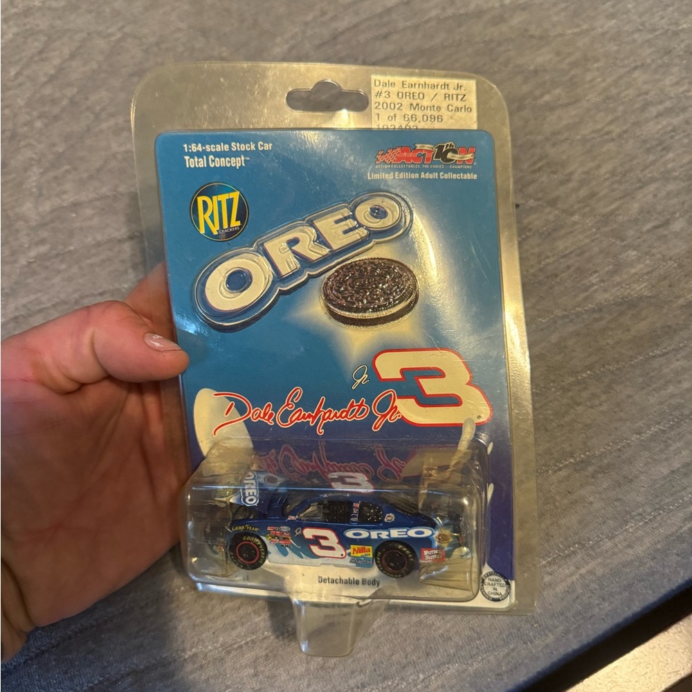 Nascar Dale Earnhardt Jr. Oreo Die-Cast Car - Blue and White